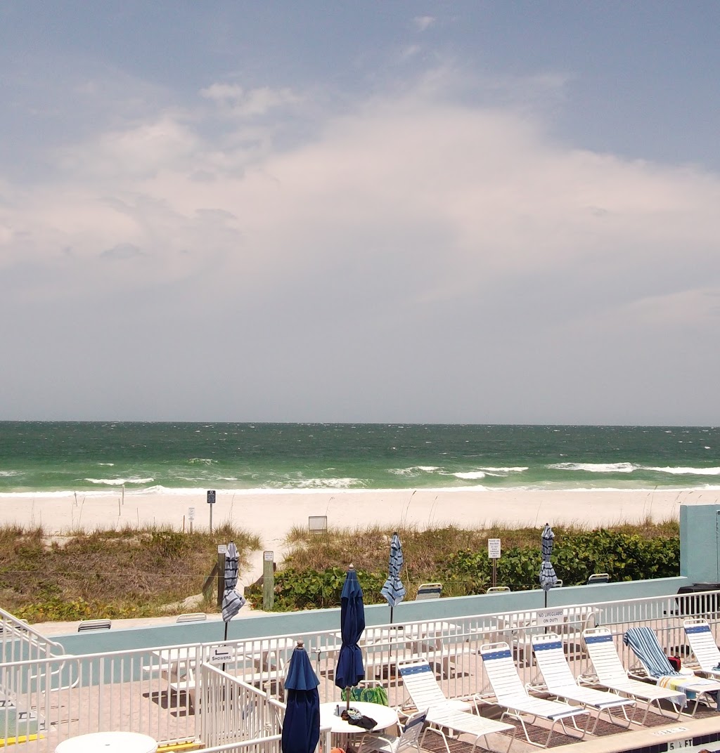 Nautical Watch Beach Resort | 3420 Gulf Blvd, Belleair Beach, FL 33786, USA | Phone: (727) 595-4747