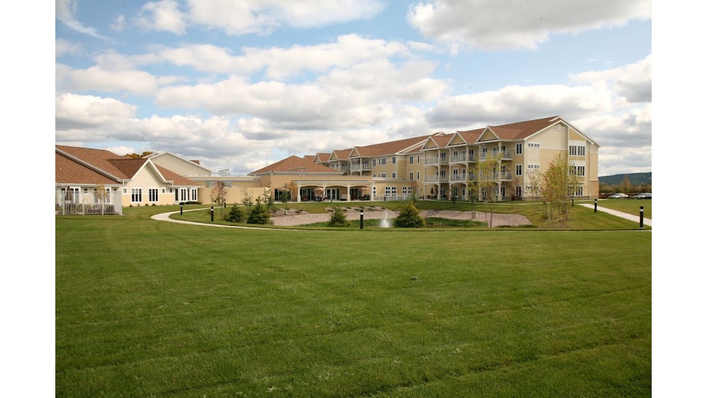 Oak Park Place Baraboo | 800 Waldo St, Baraboo, WI 53913, USA | Phone: (608) 355-4111