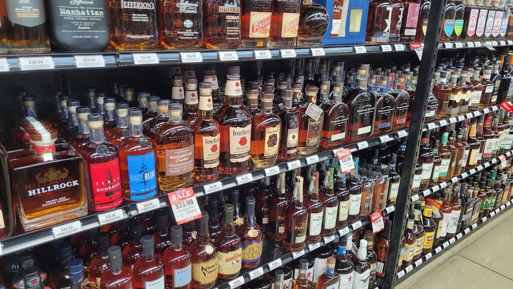 Liquor Barn | 287 E Dundee Rd, Wheeling, IL 60090, USA | Phone: (847) 465-0700