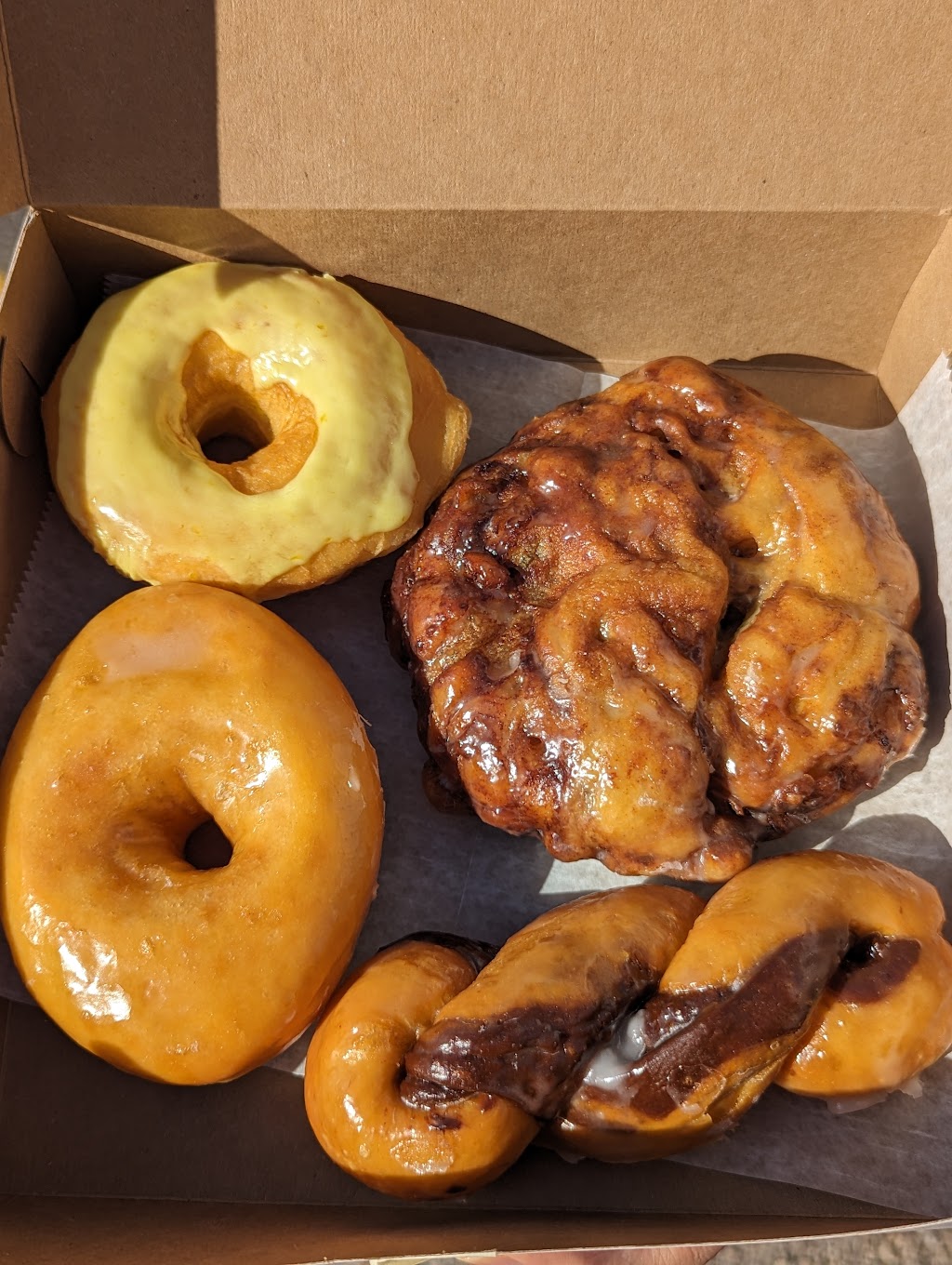 Donut Palace | 5115 Old Troy Pike, Huber Heights, OH 45424, USA | Phone: (937) 802-5648