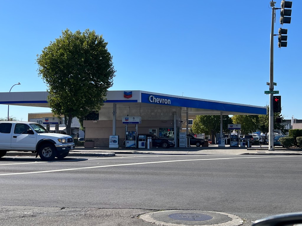 Chevron | 4838 Macdonald Ave, Richmond, CA 94805, USA | Phone: (510) 374-4001