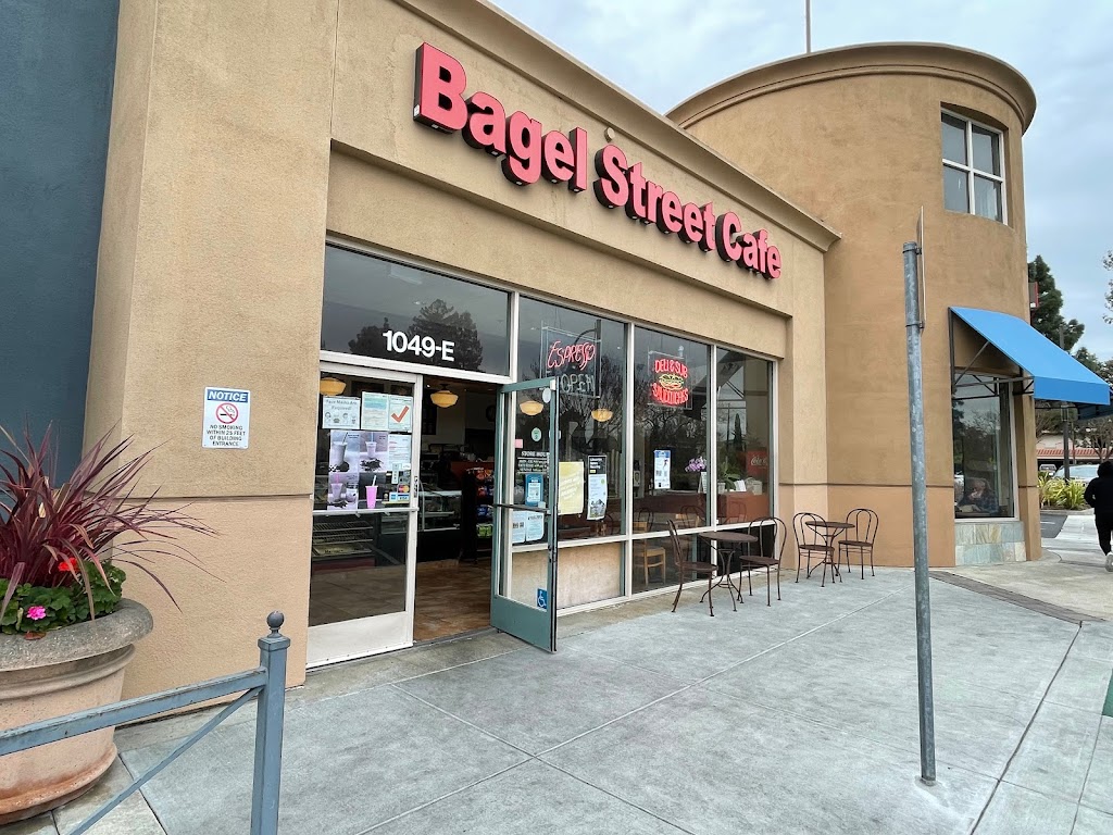 Bagel Street Cafe | 1049 El Monte Ave, Mountain View, CA 94040, USA | Phone: (650) 988-0288