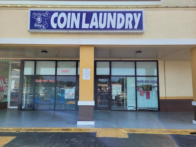 Docs Coin Laundry | 11865 Seminole Blvd, Largo, FL 33778, USA | Phone: (727) 392-3212