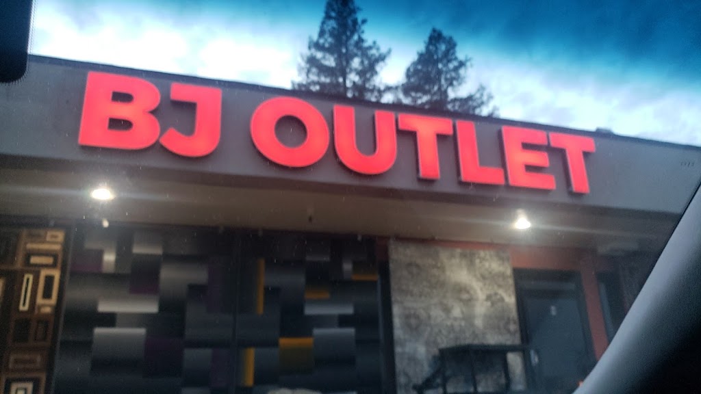 BJ Outlet, 7298 Franklin Blvd suite i, Sacramento, CA 95823