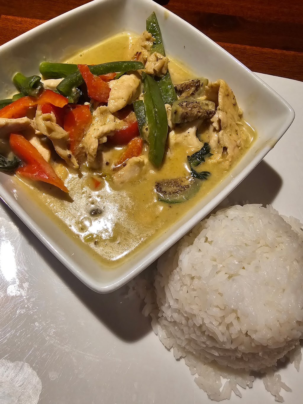 Vilais Thai Kitchen | 5230 N Virginia Dare Trail, Kitty Hawk, NC 27949, USA | Phone: (252) 441-8424