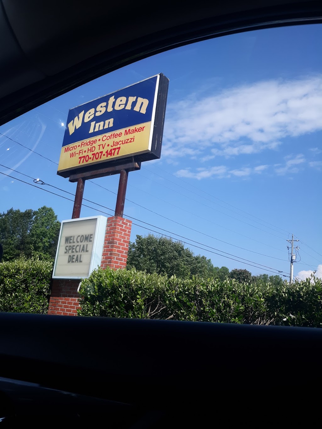 Western Inn | 1078 Bear Creek Blvd, Hampton, GA 30228, USA | Phone: (770) 707-1477