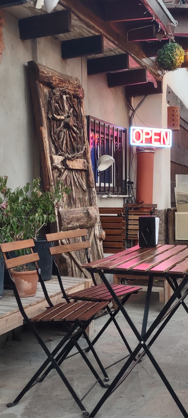 Tommys Burger | CALLE BENITO JUAREZ 64 ESQUINA. AV. EMILIANO ZAPATA PRIMO TAPIA PARTE, C. Benito Juarez 64, El Paraíso, 22740 Primo Tapia, B.C., Mexico | Phone: 661 112 5514