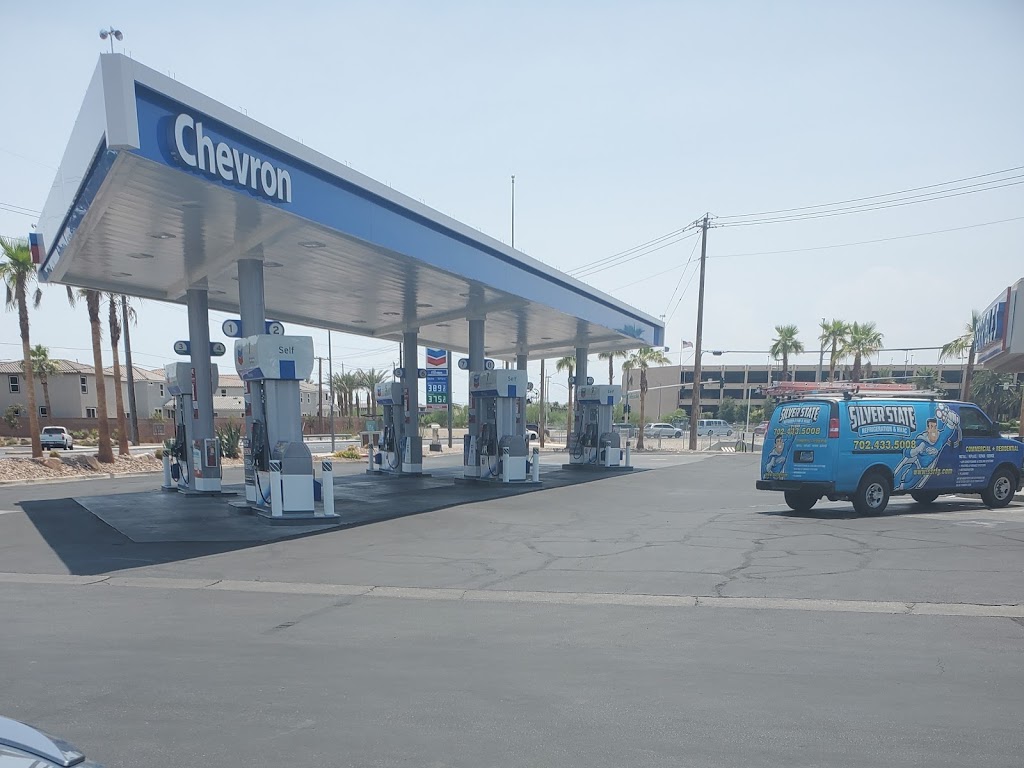 Chevron | Parking lot, 5001 N Rainbow Blvd, Las Vegas, NV 89130, USA | Phone: (702) 846-5428