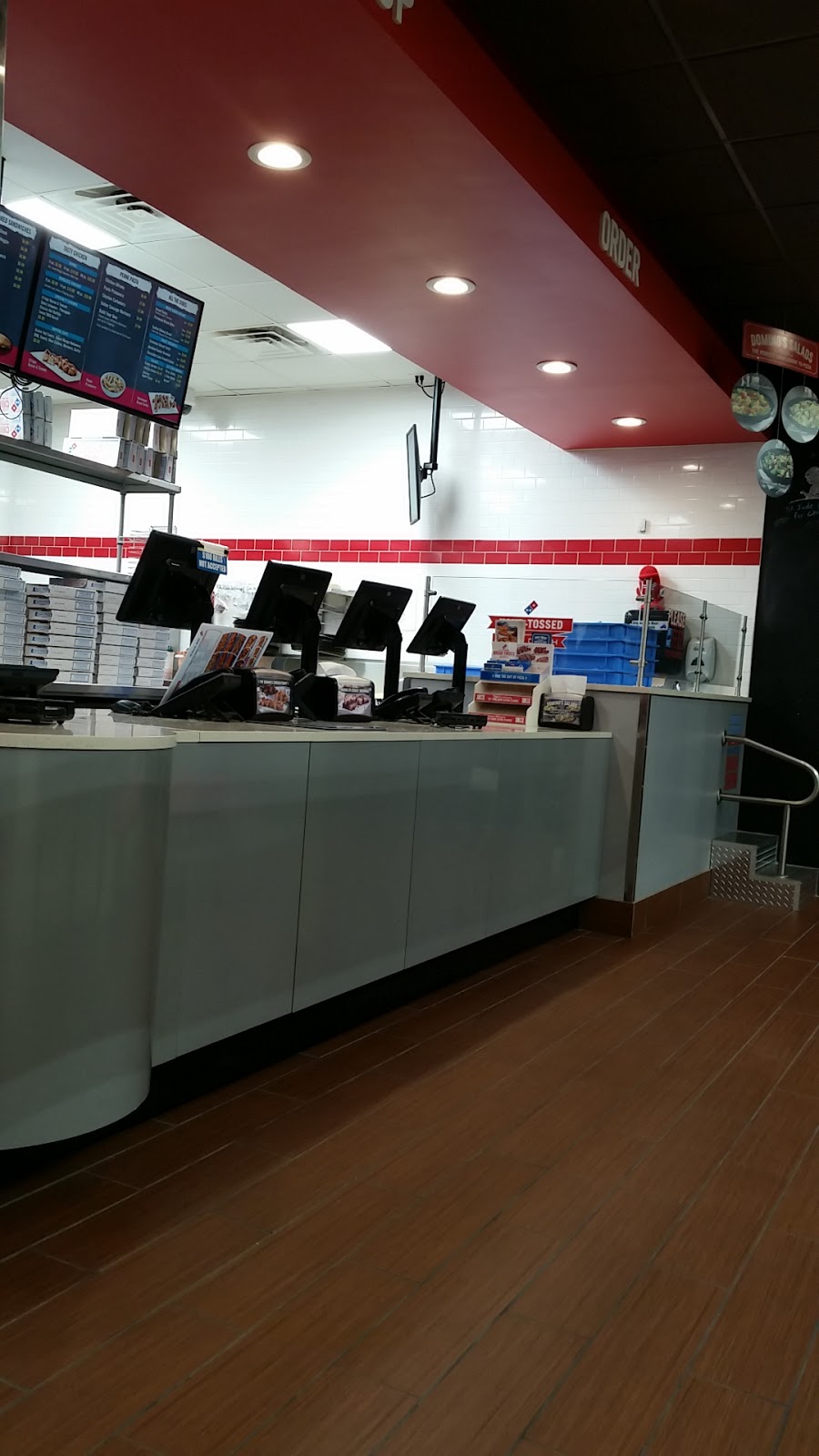 Dominos Pizza | 1332 S Plano Rd, Richardson, TX 75081, USA | Phone: (972) 487-1100