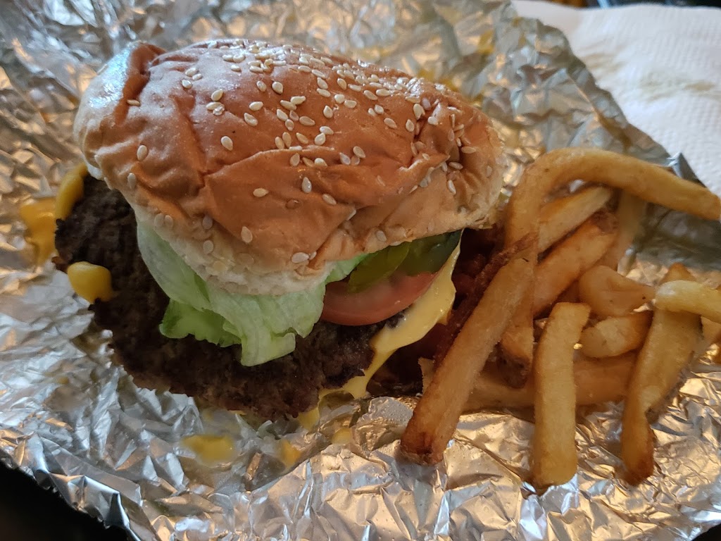 Five Guys | 2221 State St, New Albany, IN 47150, USA | Phone: (812) 944-9958