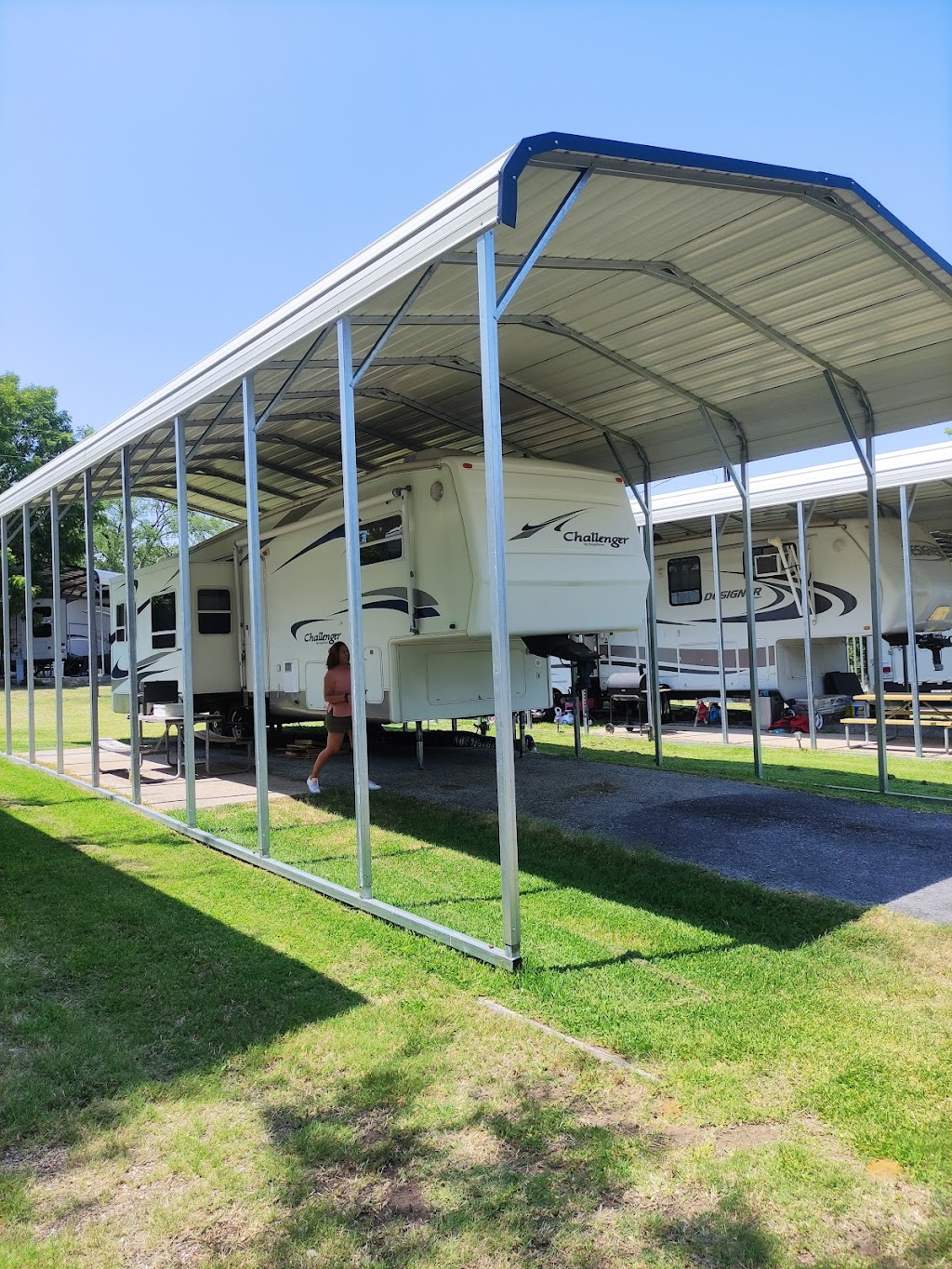 Mockingbird Hill RV Park | 1990 S Burleson Blvd, Burleson, TX 76028, USA | Phone: (817) 295-3011