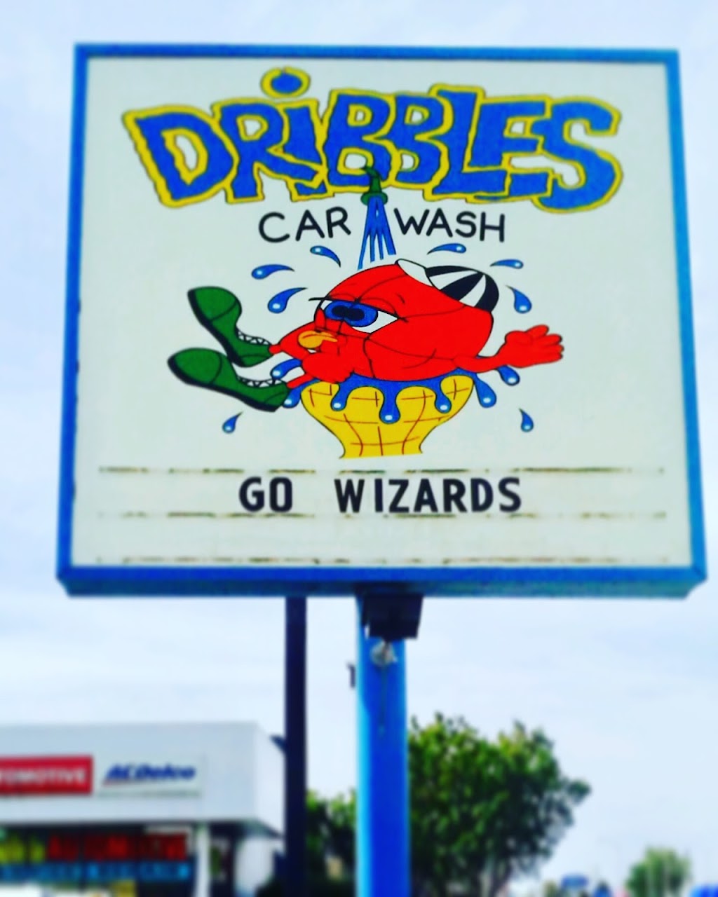 Dribbles Car Wash | 780 N Main St, Manteca, CA 95336, USA | Phone: (209) 823-0446