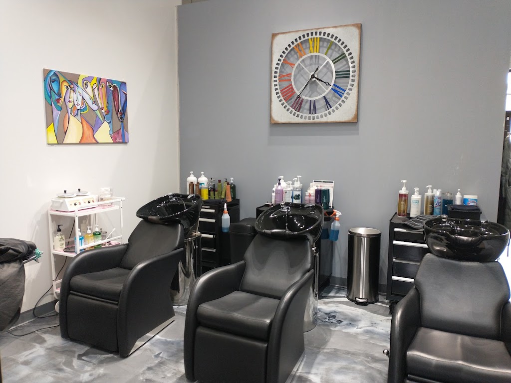 Uptown salon spa | 49983 Cherry Hill Rd, Canton, MI 48188, USA | Phone: (734) 221-5670