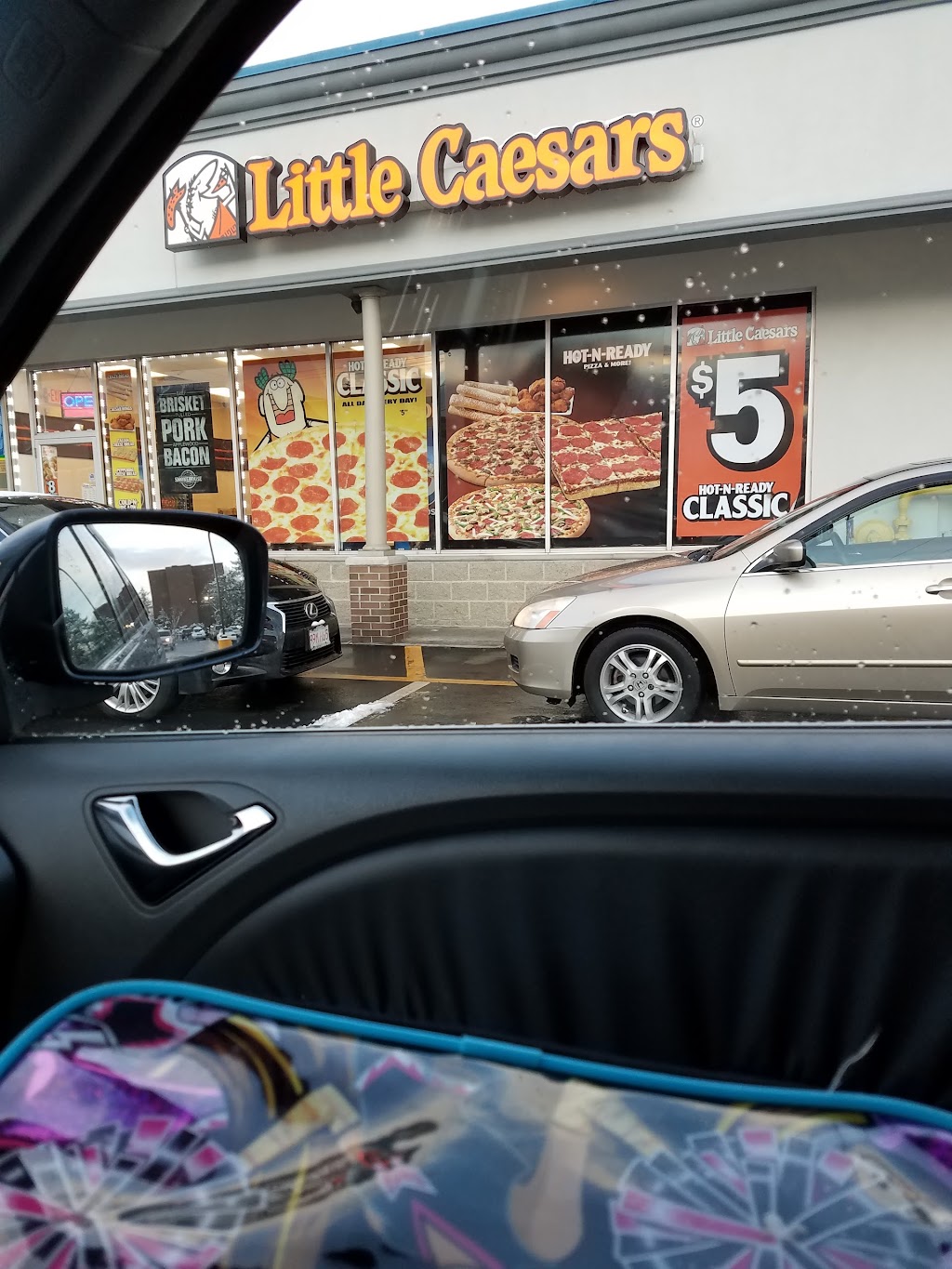 Little Caesars Pizza | 465 Lonsdale Ave, Pawtucket, RI 02860, USA | Phone: (401) 727-1900