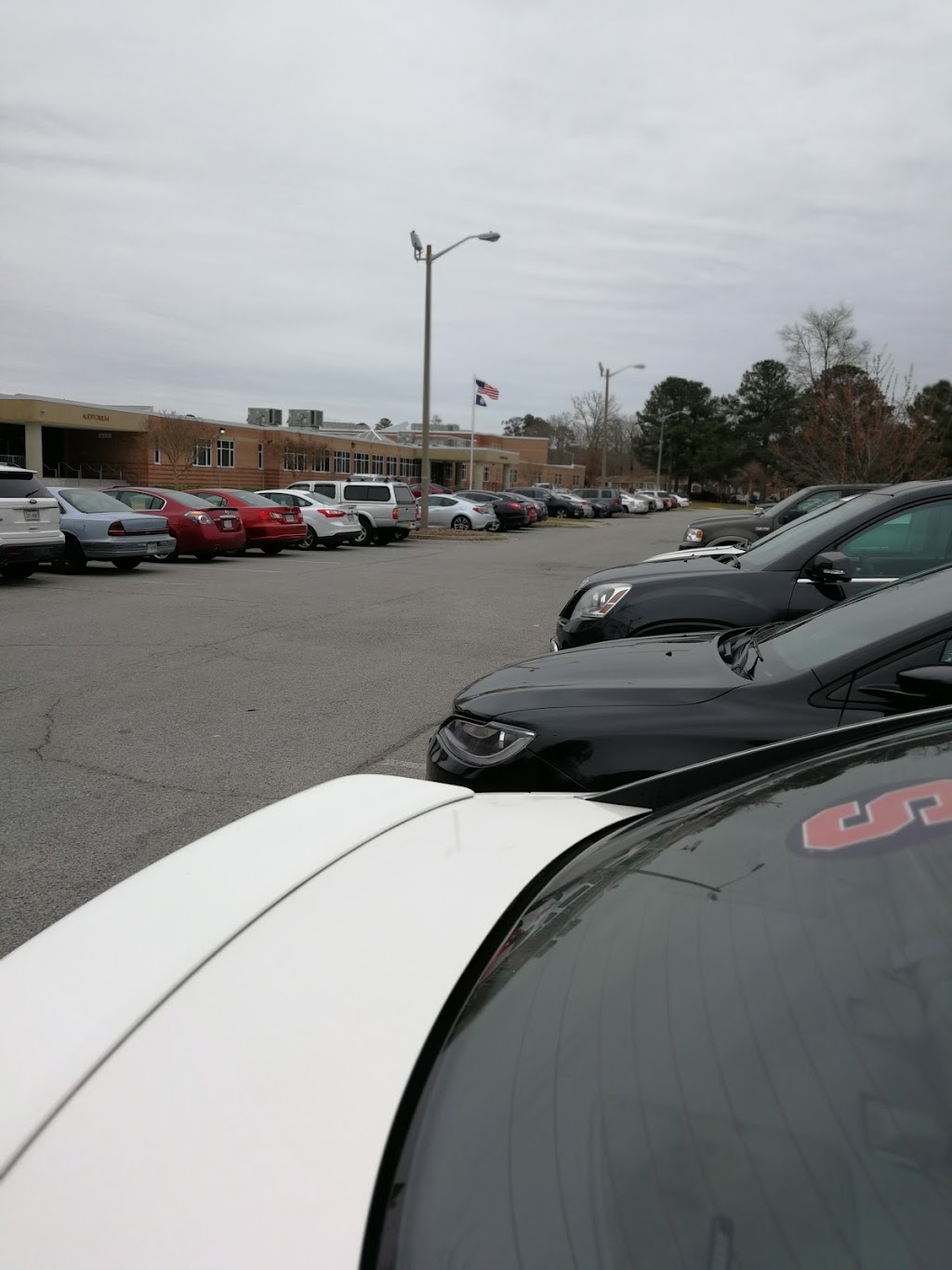 Western Branch High School | 1968 Bruin Pl, Chesapeake, VA 23321, USA | Phone: (757) 638-7900