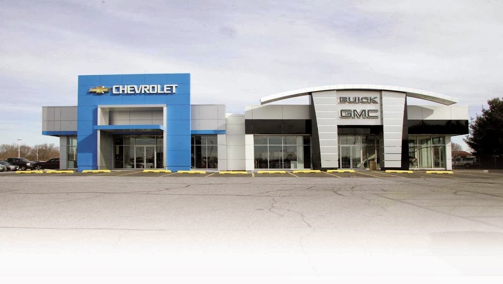 Bob Clapper Automotive | 3601 E Milwaukee St, Janesville, WI 53546, USA | Phone: (608) 752-1331