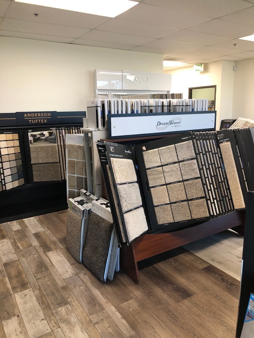 Specialist N Flooring | 3949 E Guasti Rd C, Ontario, CA 91761, USA | Phone: (909) 930-0444