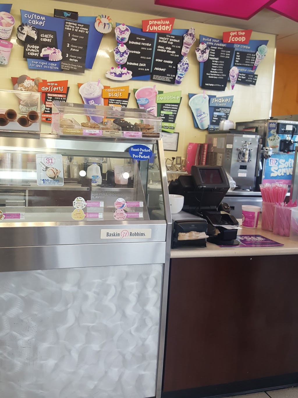 Baskin-Robbins | 1200 MD-3, Crofton, MD 21114, USA | Phone: (410) 721-4750