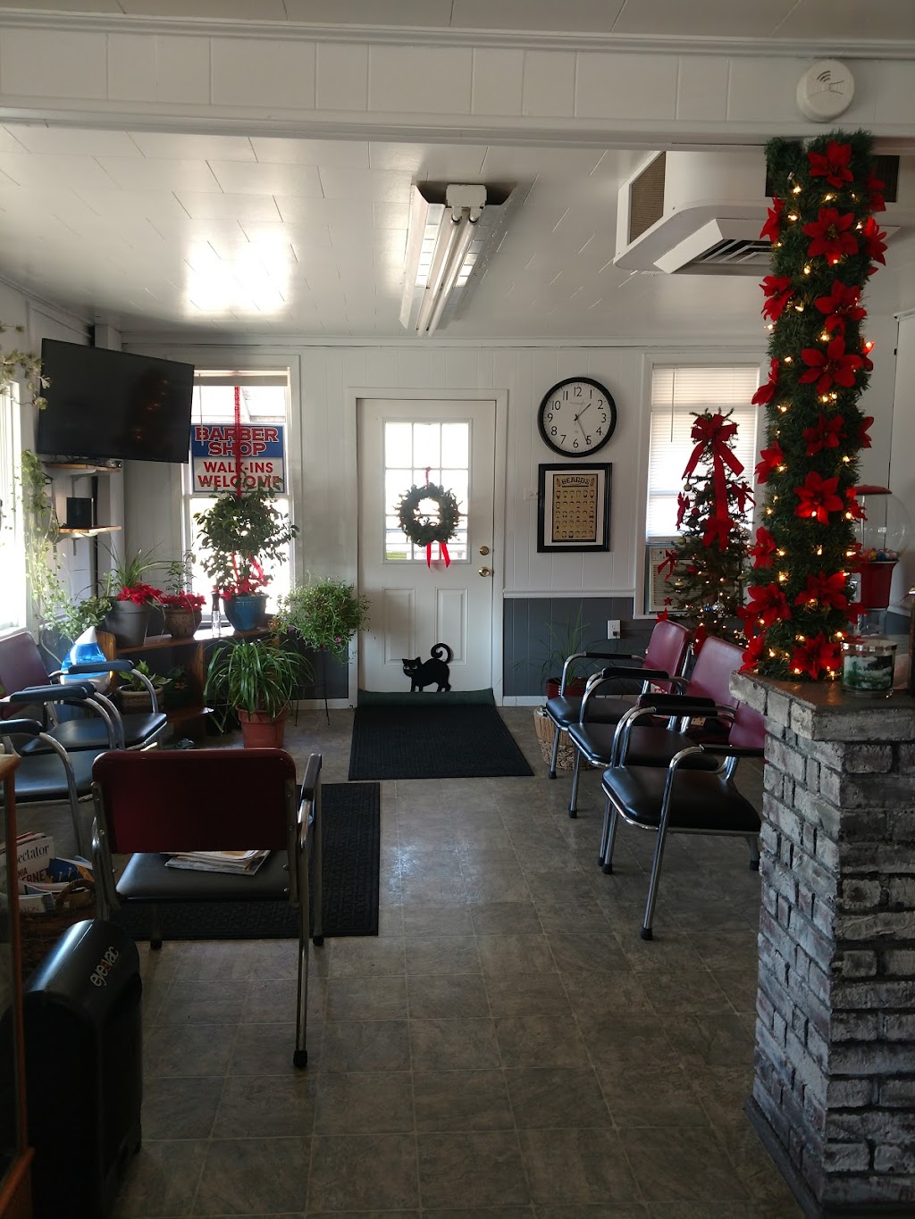 Uniontown Barber Shop | 3450 Edison St NW, Uniontown, OH 44685, USA | Phone: (330) 699-9803