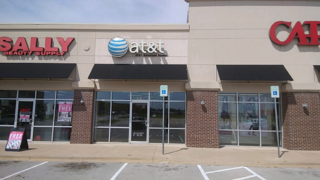 AT&T Store | 1919 S Green Ave, Purcell, OK 73080, USA | Phone: (405) 367-5628