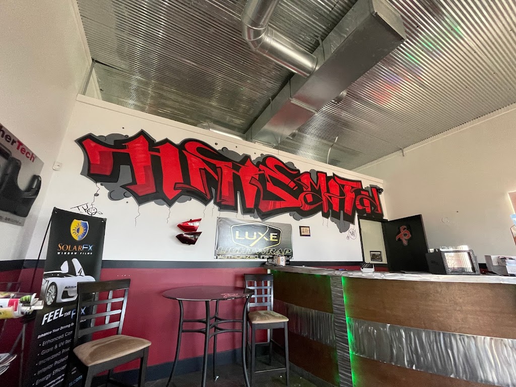 Tintsmith | 7206 N Oak Trafficway, Kansas City, MO 64118, USA | Phone: (816) 436-4333