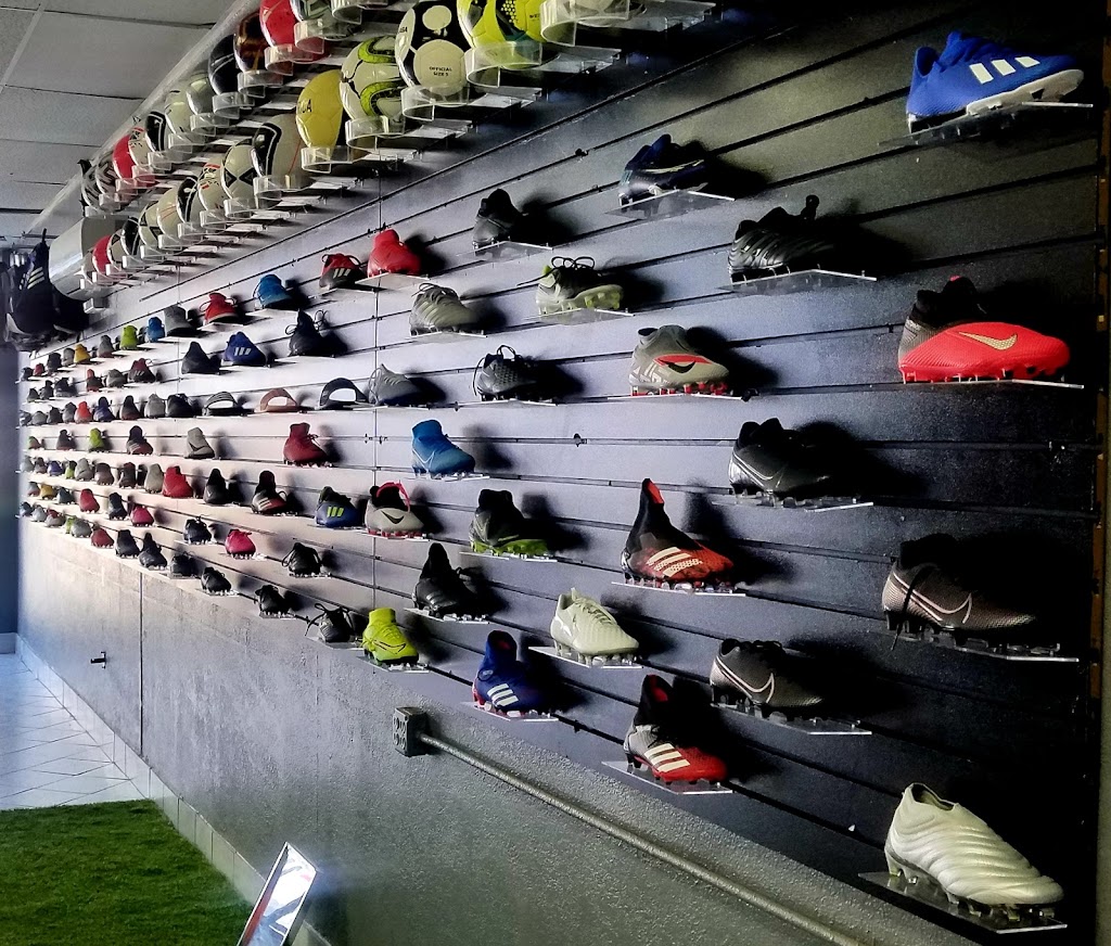 Hemet Soccer Shop | 105 N Harvard St, Hemet, CA 92543, USA | Phone: (951) 282-3905