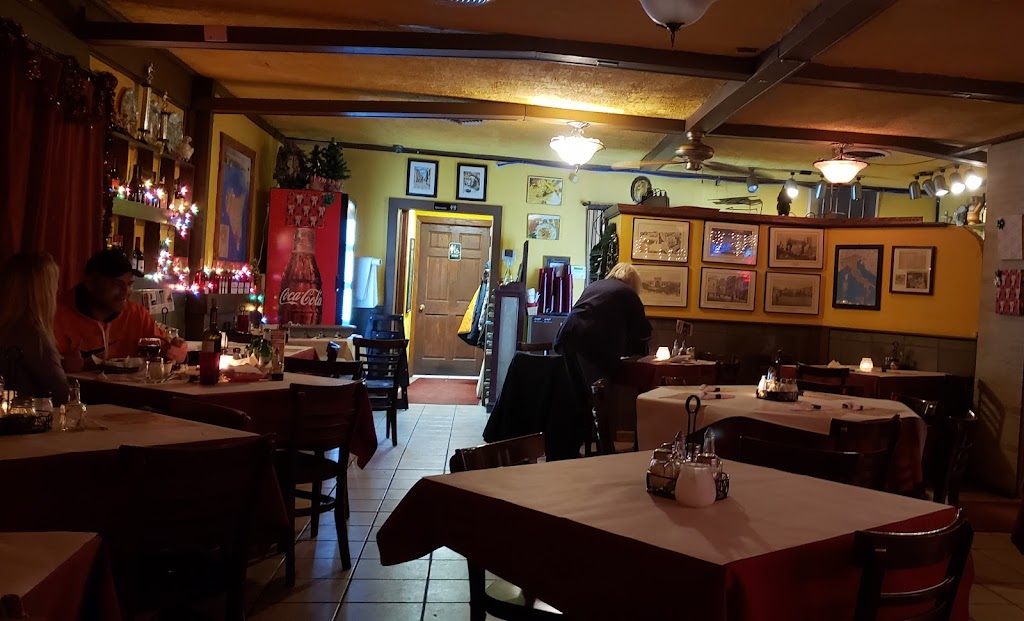 Cafe la Bellitalia | 1026 N Sherman Ave, Madison, WI 53704, USA | Phone: (608) 243-1200