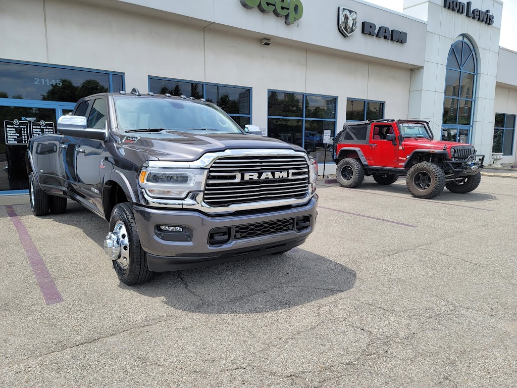 Ron Lewis Chrysler Dodge Jeep Ram Fiat Cranberry | 21145 Rte 19, Cranberry Twp, PA 16066, USA | Phone: (724) 452-4040