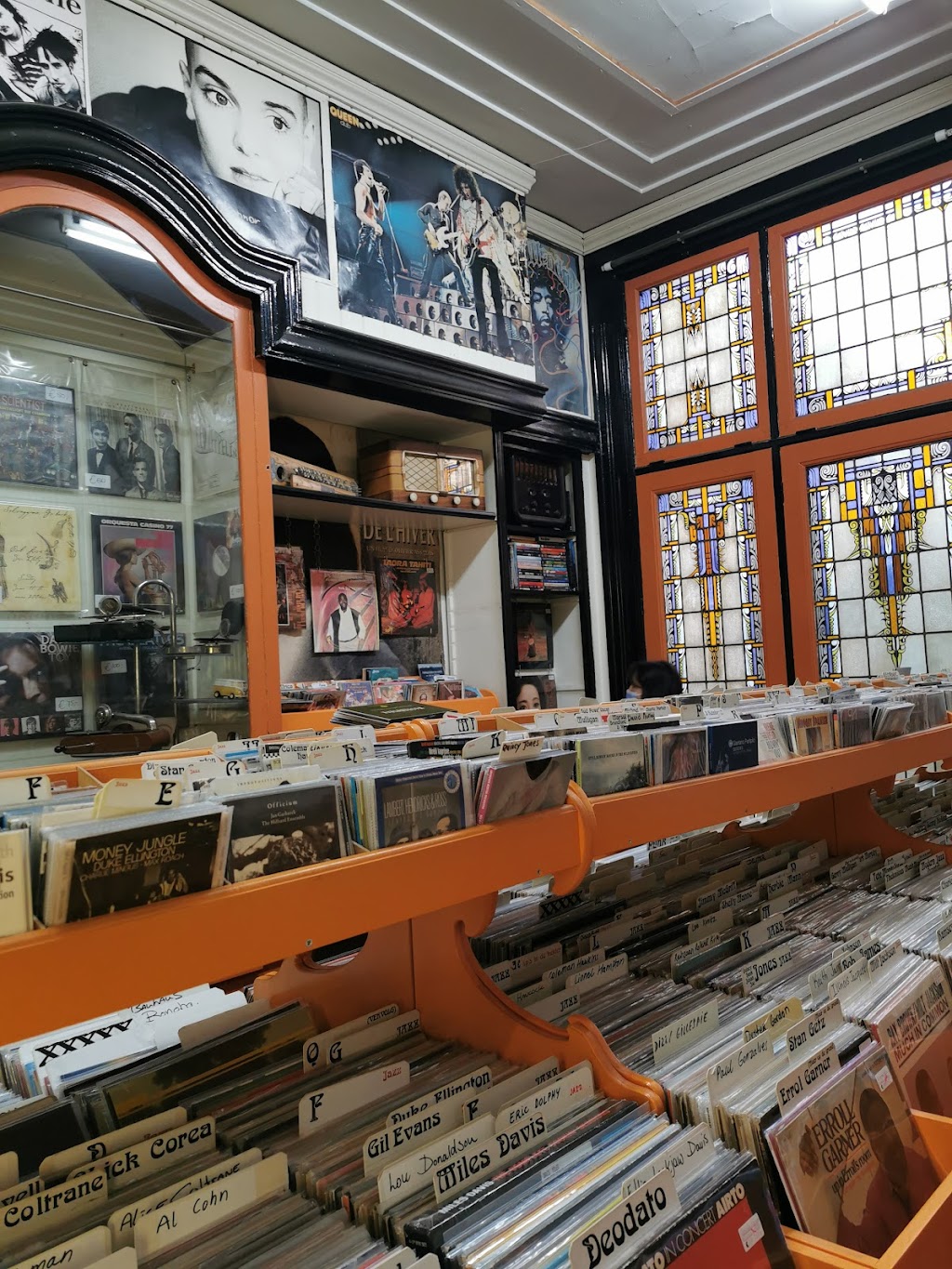 Record Mania | Ferdinand Bolstraat 30, 1072 LK Amsterdam, Netherlands | Phone: 020 620 9912