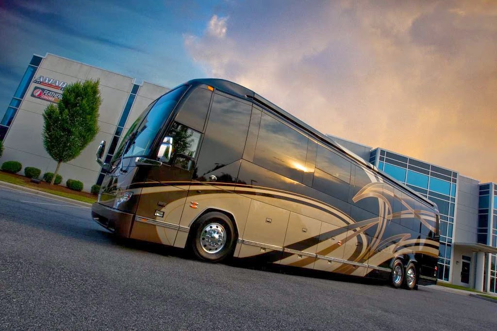 Featherlite Coaches | 1007 Obici Industrial Blvd, Suffolk, VA 23434, USA | Phone: (757) 923-3374