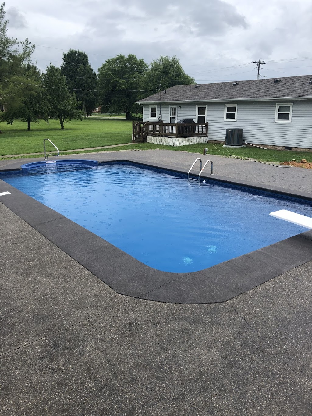 Tri-Star Pools, LLC | 420 E Main St, Mt Sterling, KY 40353, USA | Phone: (859) 520-3450