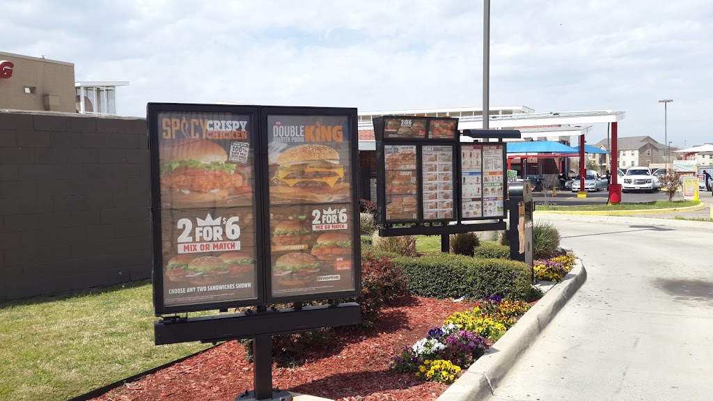 Burger King | 5060 S State Hwy 360, Grand Prairie, TX 75052, USA | Phone: (972) 602-8355