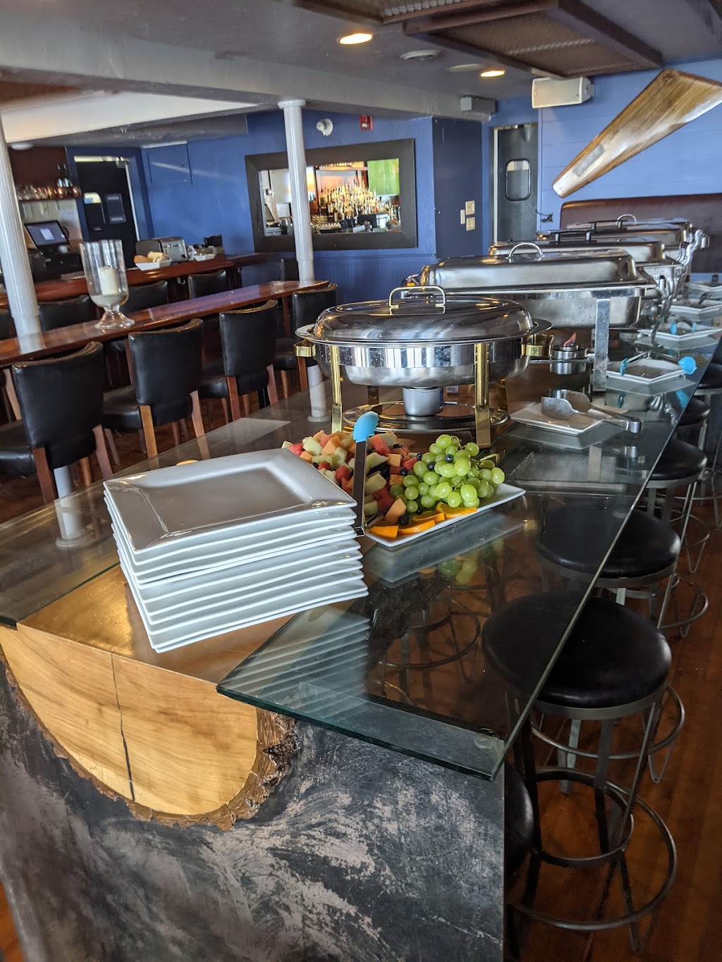 High Tide at Nantasket Flatts | 145 Nantasket Ave, Hull, MA 02045, USA | Phone: (781) 773-1402