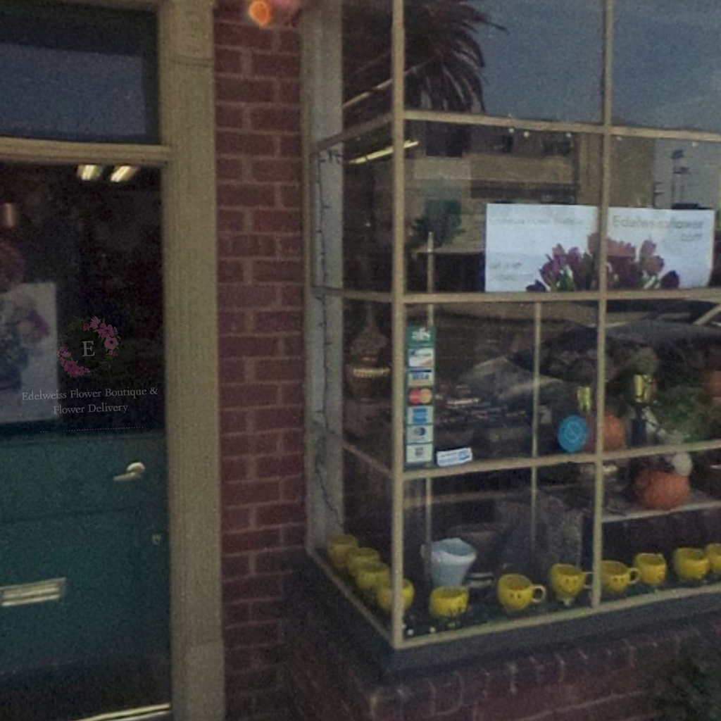 Edelweiss Flower Boutique & Flower Delivery | 1722 Ocean Park Blvd, Santa Monica, CA 90405, USA | Phone: (310) 452-1377