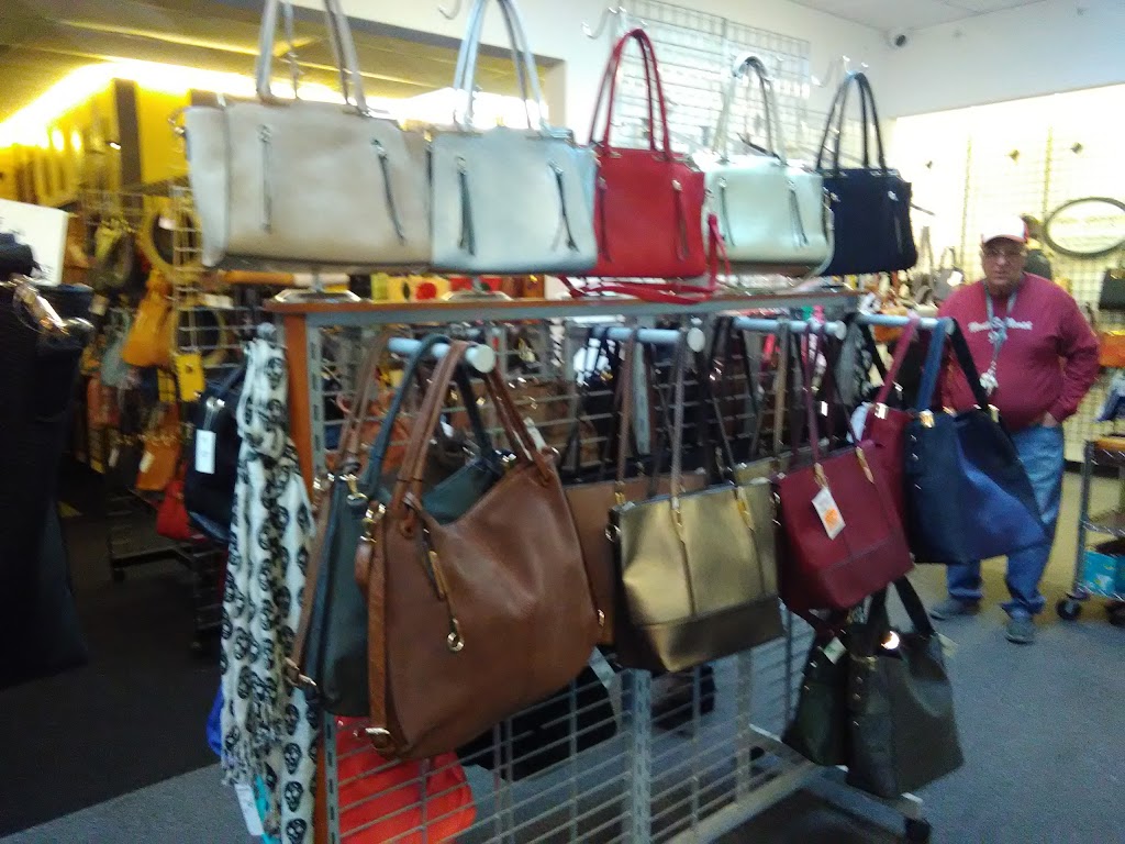 Fashion Forward Handbags Outlet | 1750 S Rainbow Blvd, Las Vegas, NV 89146, USA | Phone: (702) 561-6200