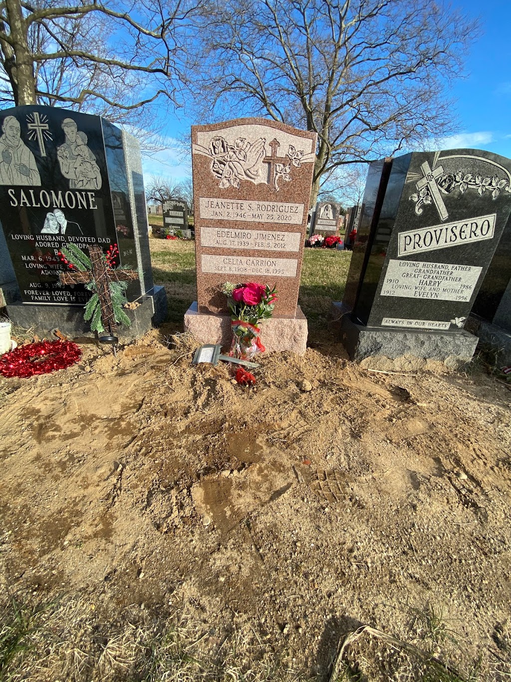 Mount St. Mary Cemetery | 172-00 Booth Memorial Ave, Flushing, NY 11365, USA | Phone: (718) 353-1560