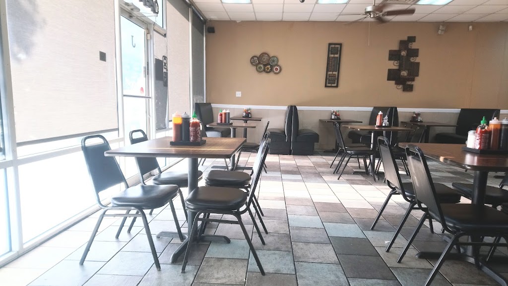 Phở Thiên Ý | 5310 E Belknap St, Haltom City, TX 76117, USA | Phone: (817) 831-1487