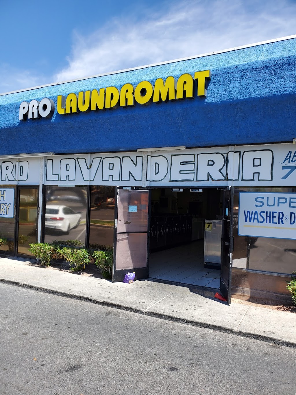 24 Hour Laundromat | 3380 S Arville St, Las Vegas, NV 89102, USA | Phone: (702) 964-3776