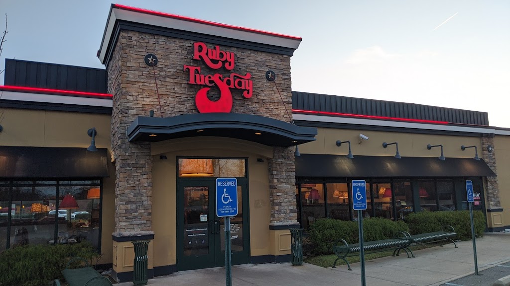 Ruby Tuesday | 2757 Godwin Blvd, Suffolk, VA 23434, USA | Phone: (757) 923-2860