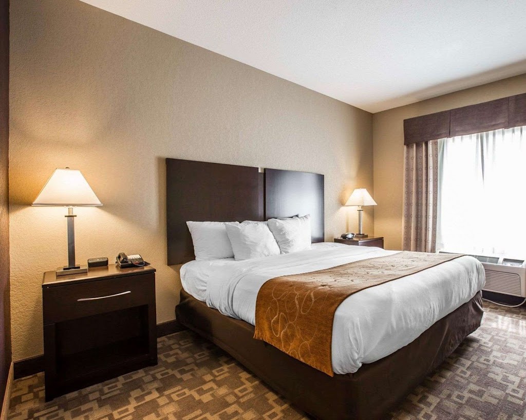 Comfort Suites Whitsett - Greensboro East | 1102 Sedalia Crossing Ln, Whitsett, NC 27377, USA | Phone: (336) 449-5161