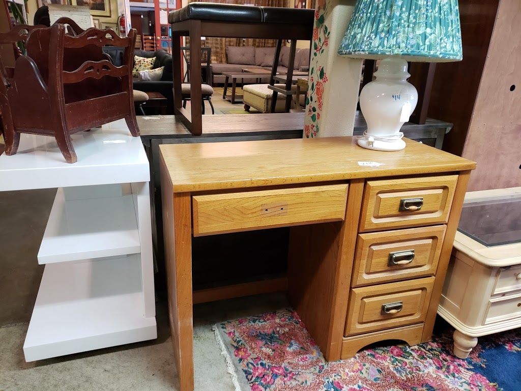 Mainstreet Consignment | 4506 Main St, Vancouver, WA 98663 | Phone: (360) 694-7200