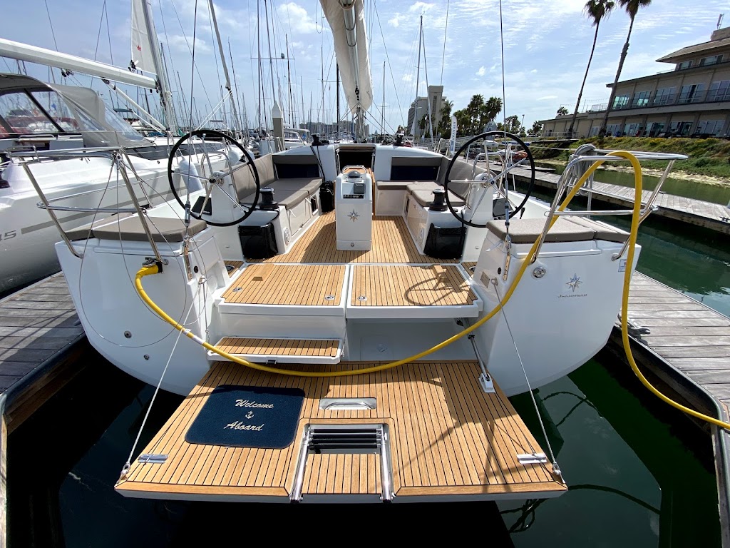 IVT Yacht Sales | 1880 Harbor Island Dr, San Diego, CA 92101, USA | Phone: (619) 507-4416