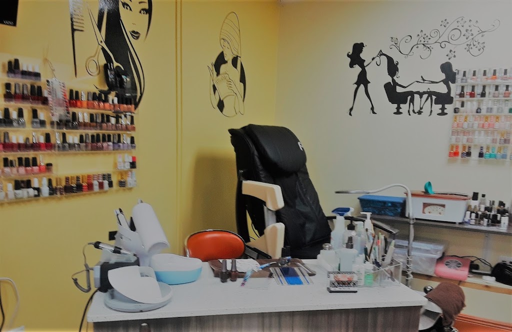 Cutting Designs by Doris: Barber Shop & Hair Salon | 102900 Overseas Hwy #105, Key Largo, FL 33037, USA | Phone: (786) 752-1716