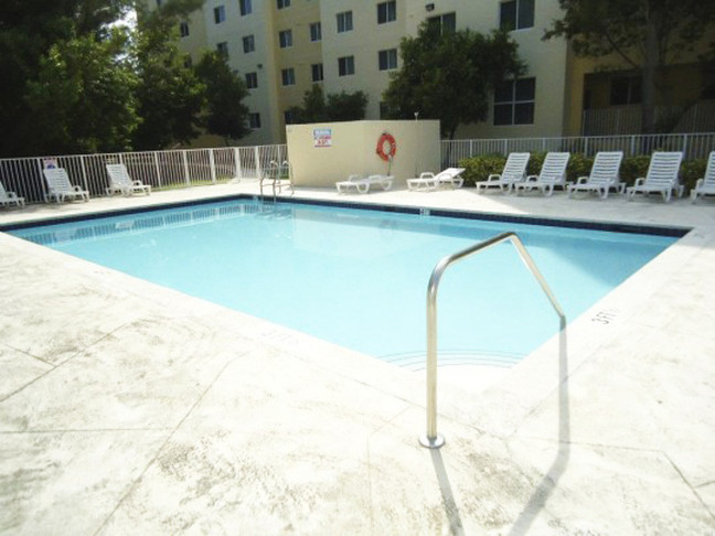 Calusa Cove | 8000 SW 210th St, Cutler Bay, FL 33189, USA | Phone: (305) 969-0594