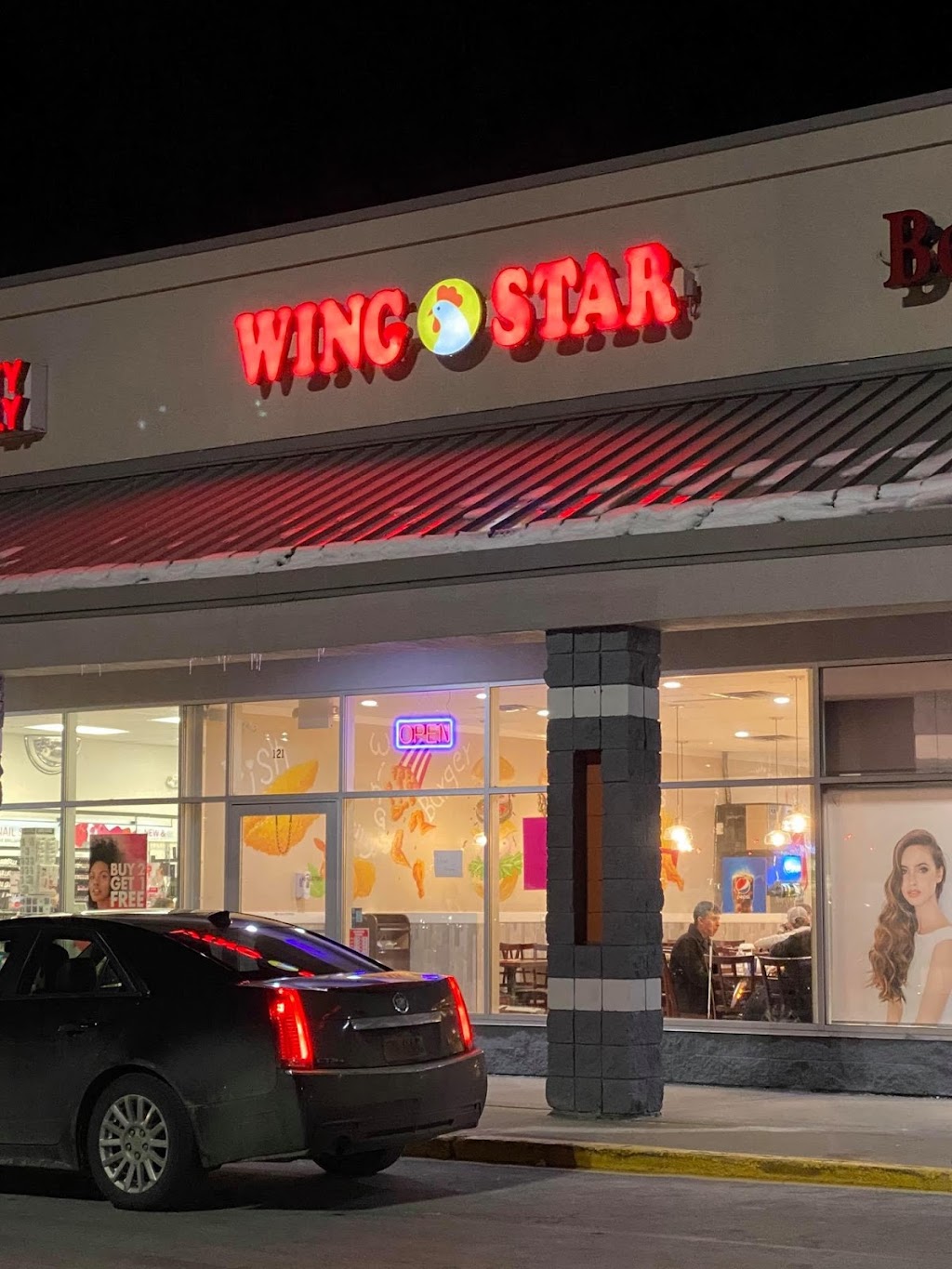 Wing Star | 121 Sanford farms shopping Center, Amsterdam, NY 12010, USA | Phone: (518) 212-2528