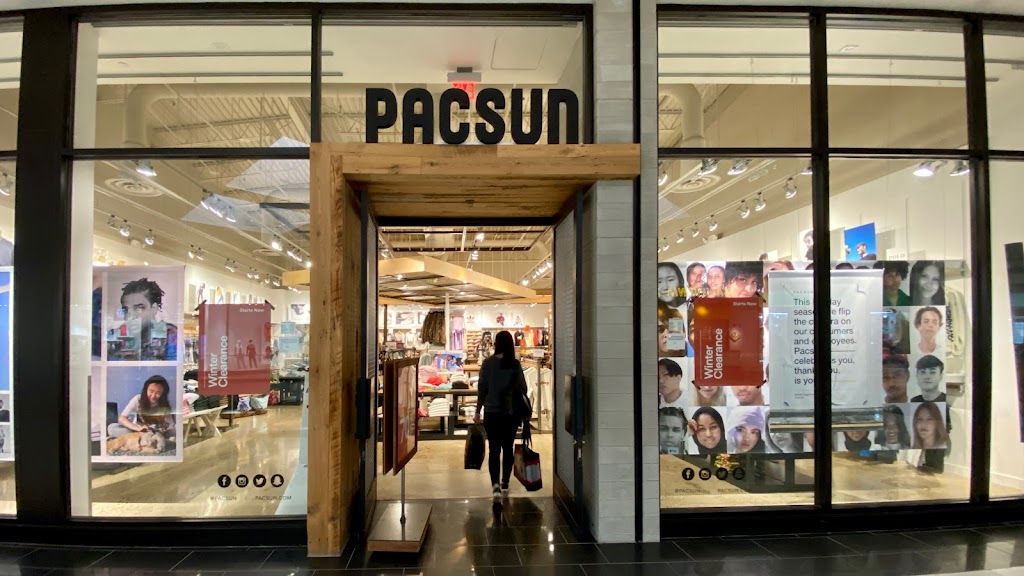 PacSun | 2901 S Capital of Texas Hwy, Austin, TX 78746, USA | Phone: (512) 306-9592