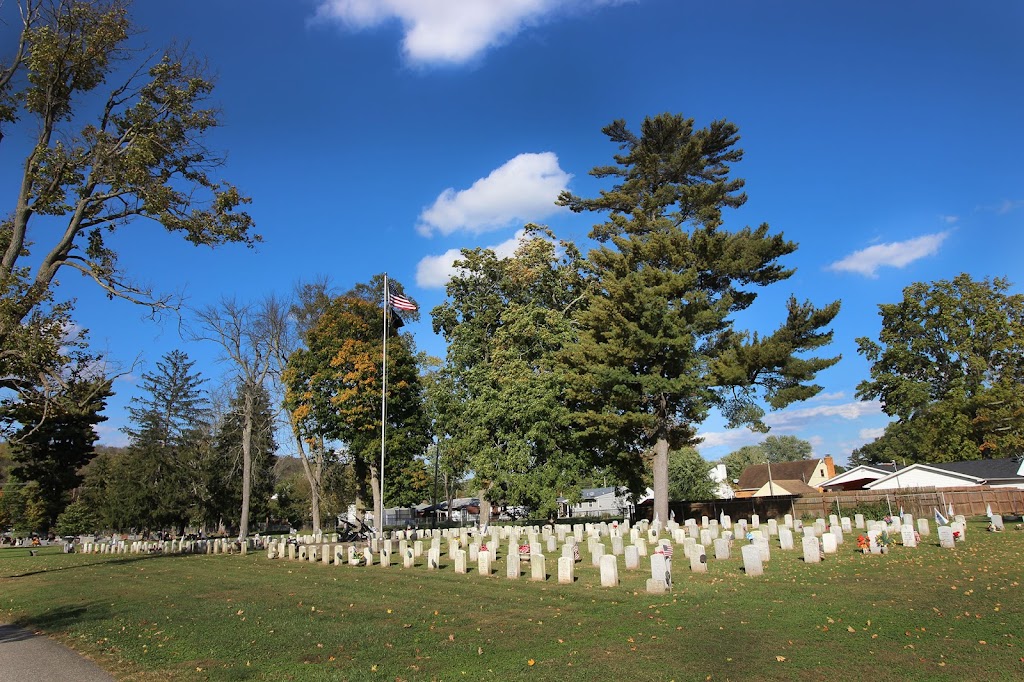 Greendale Cemetery | 886 Nowlin Ave, Greendale, IN 47025, USA | Phone: (812) 537-3080