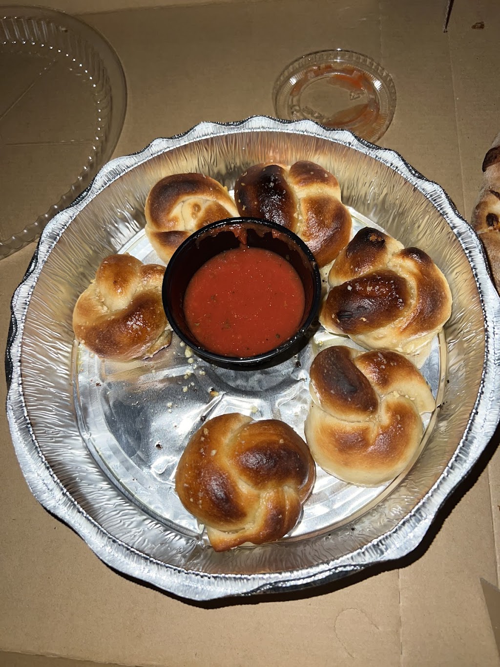 Alba Pizza & Cafe | 650 Mandalay Ave, Clearwater Beach, FL 33767, USA | Phone: (727) 447-2020