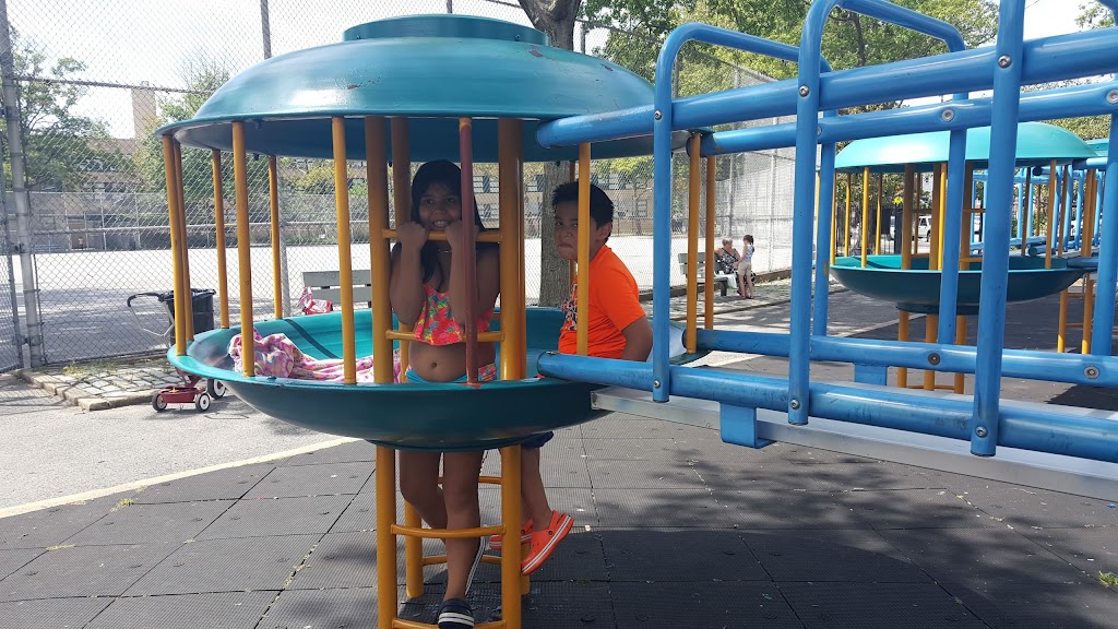 Marie Curie Playground | 209-57A 46th Ave, Bayside, NY 11361, USA | Phone: (212) 639-9675