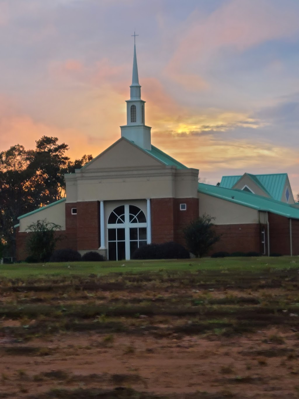 East Newnan Baptist Church | 14 Pearl Spgs Trl, Newnan, GA 30263, USA | Phone: (770) 253-0550